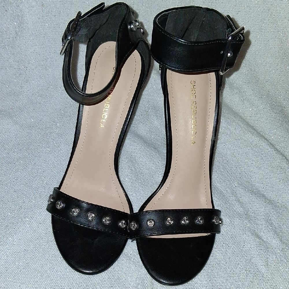 Size 5.5 Women Black Studded Heels